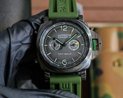 Panerai Submersible 47mm Imported 2555 Automatic Movement Green Rubber Band Watch